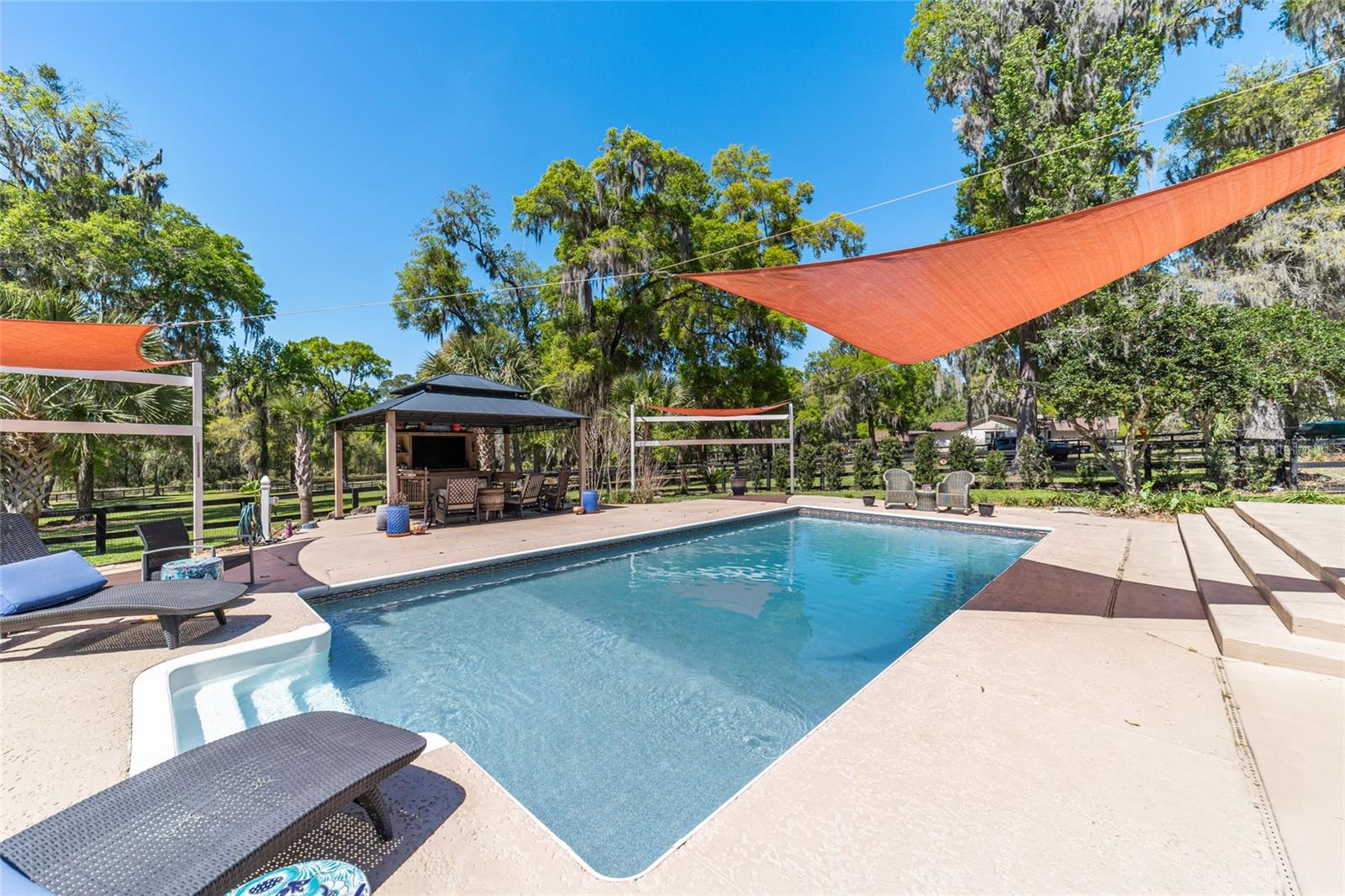 Image 43 of 56 For 9220 19th Avenue Road