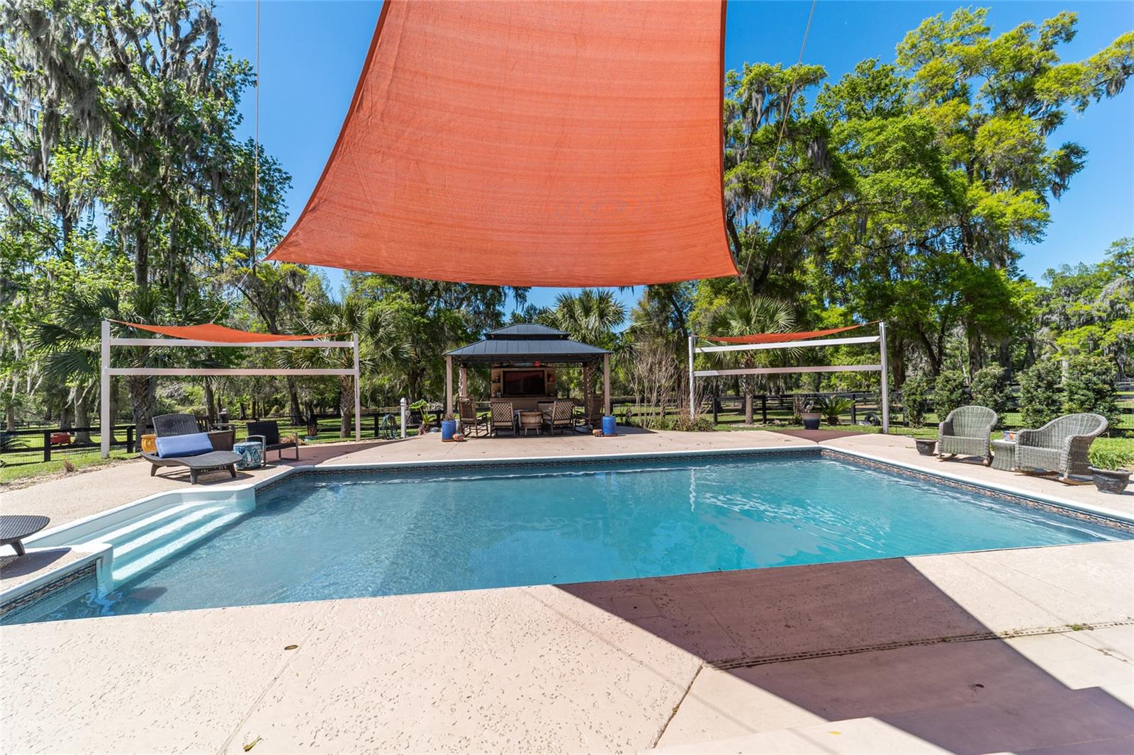 Image 44 of 56 For 9220 19th Avenue Road