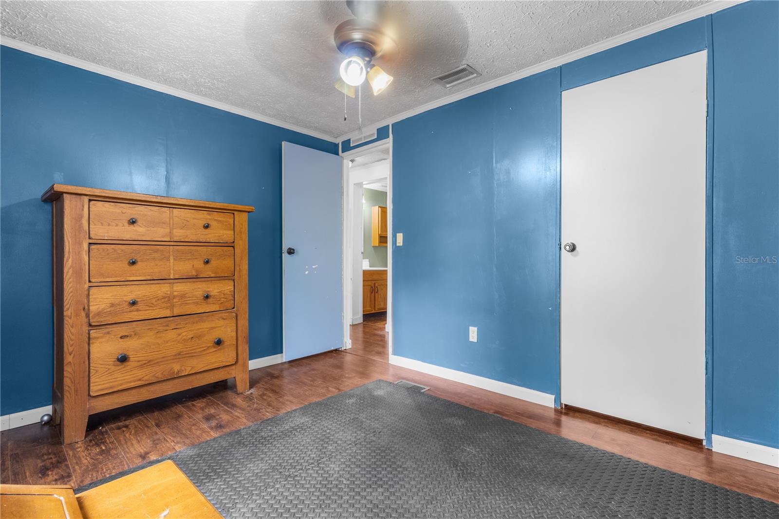 Image 31 of 37 For 13219 32nd Terrace