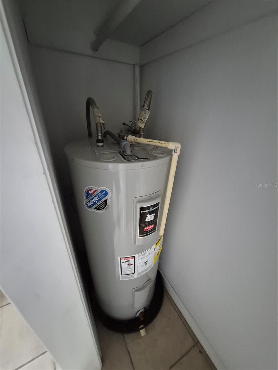 Image 10 of 20 For 11 Barbour Street