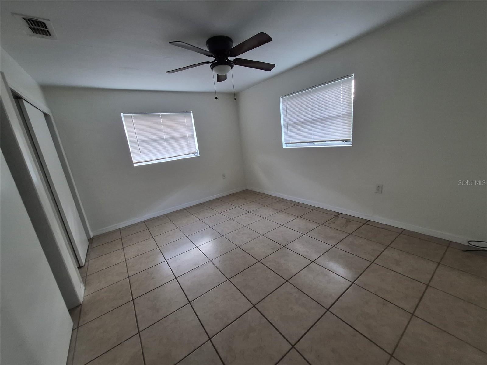 Image 19 of 20 For 11 Barbour Street