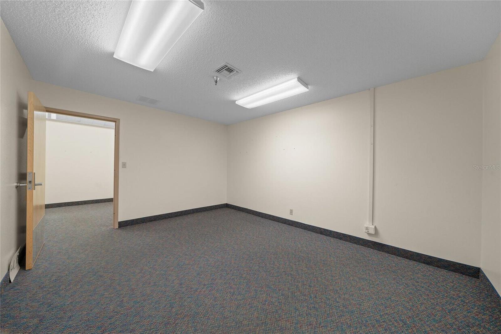 Image 24 of 33 For 506 3rd Avenue