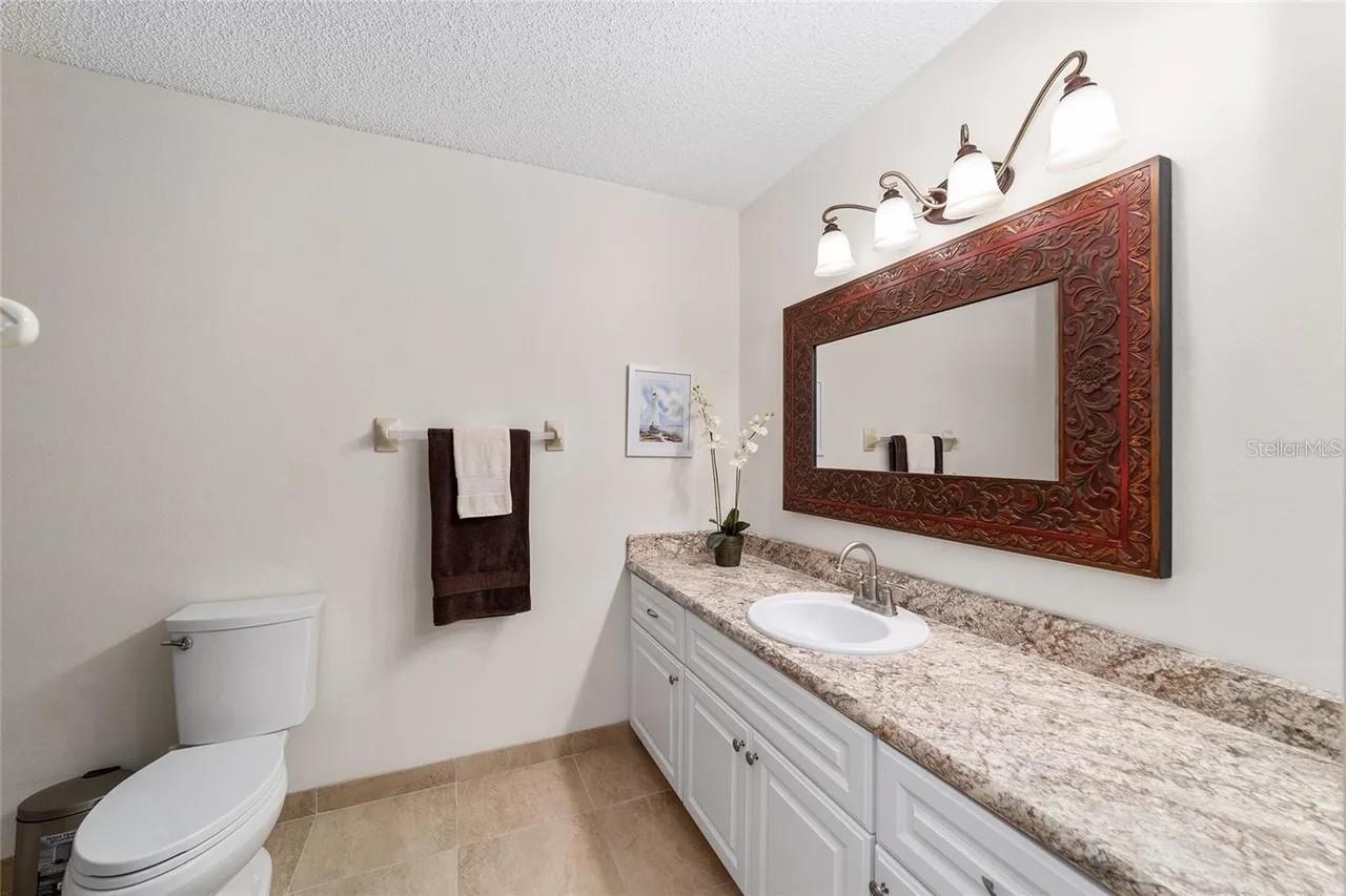 Image 8 of 16 For 9697 94th Court