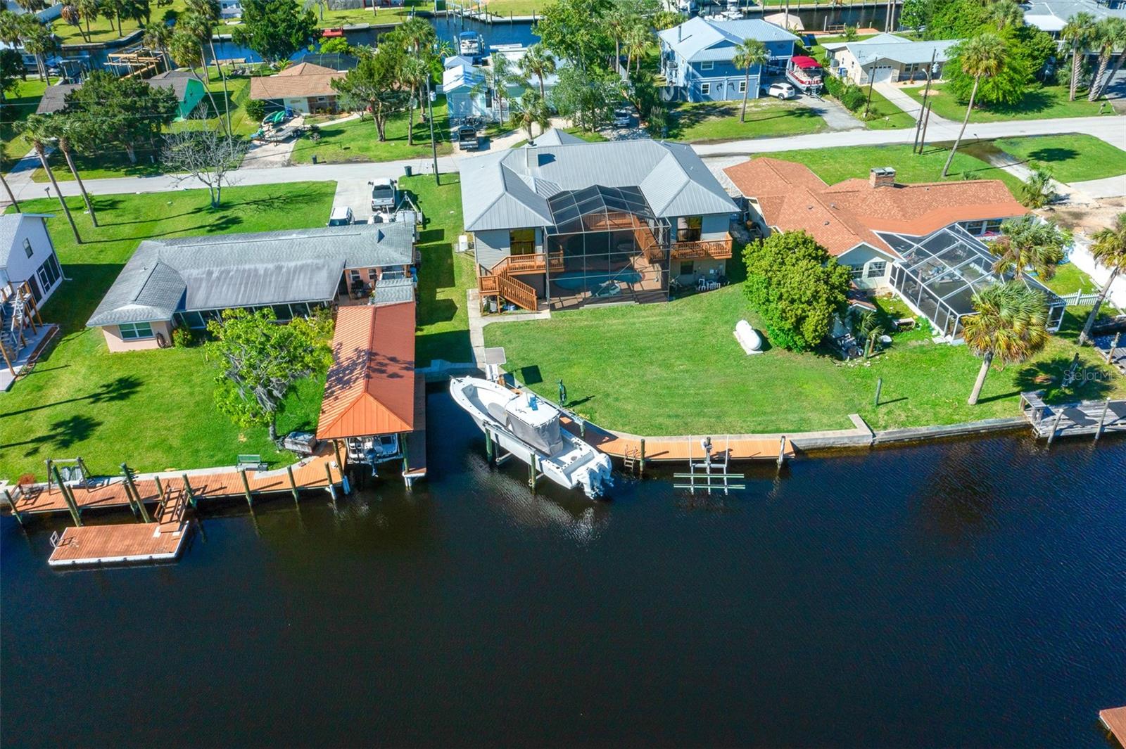 Image 13 of 71 For 2050 18th Street