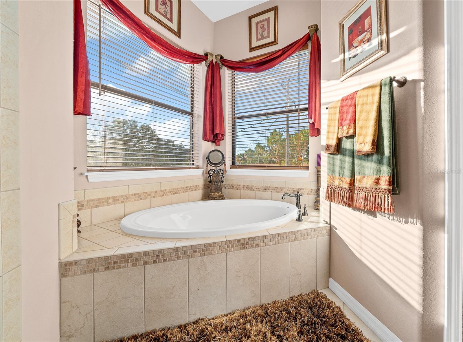 Image 25 of 71 For 2050 18th Street