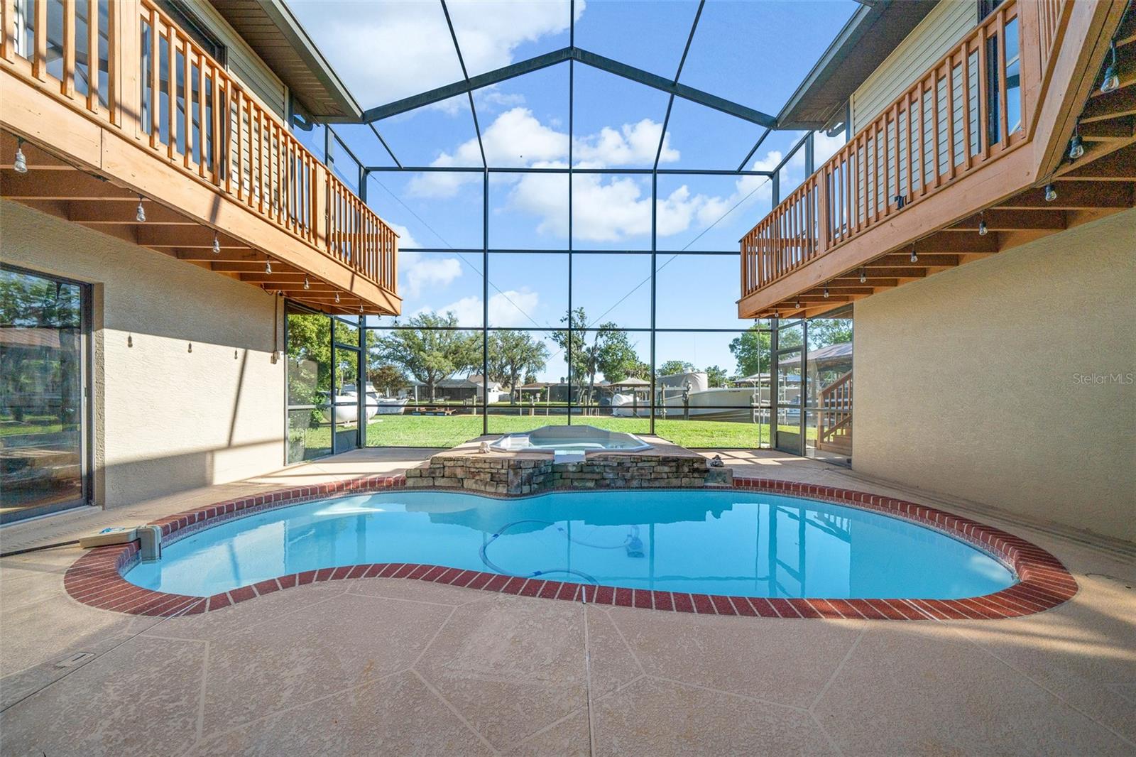 Image 55 of 71 For 2050 18th Street