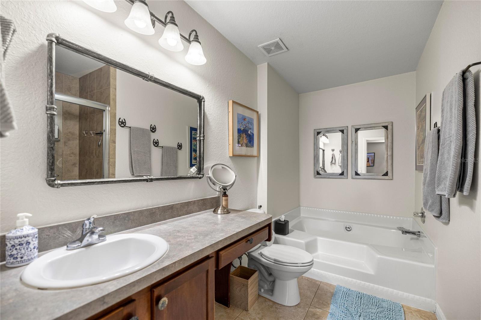 Image 16 of 48 For 5665 140th Street