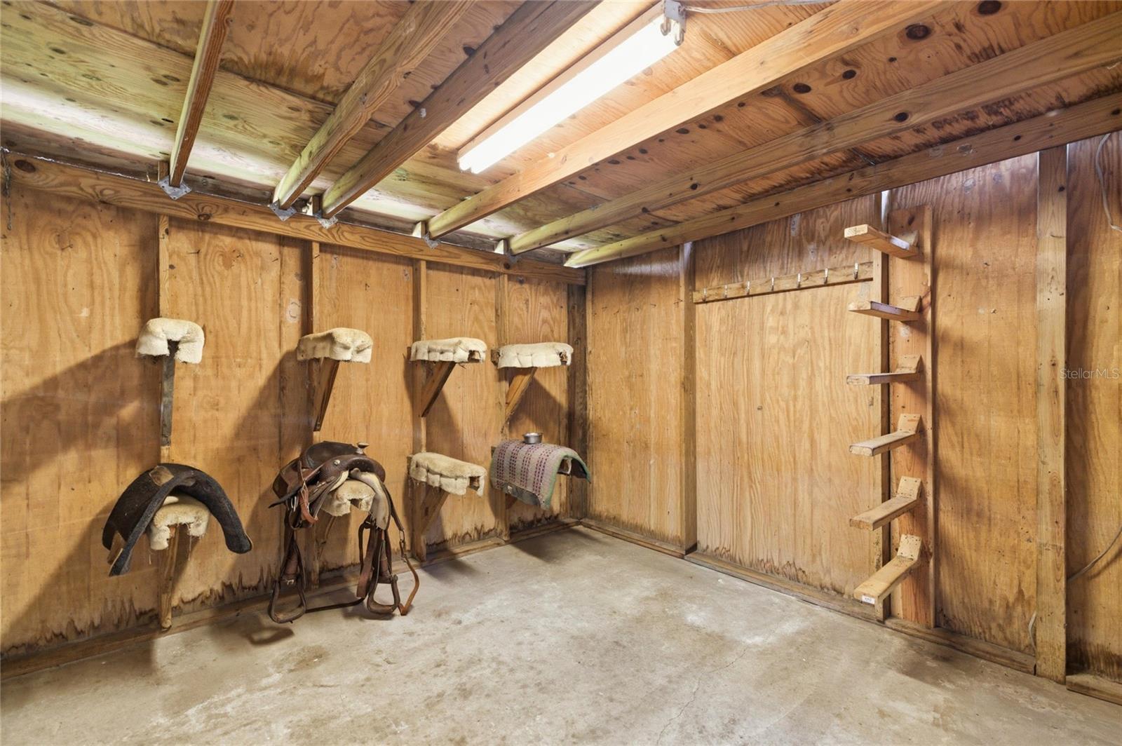 Image 39 of 48 For 5665 140th Street