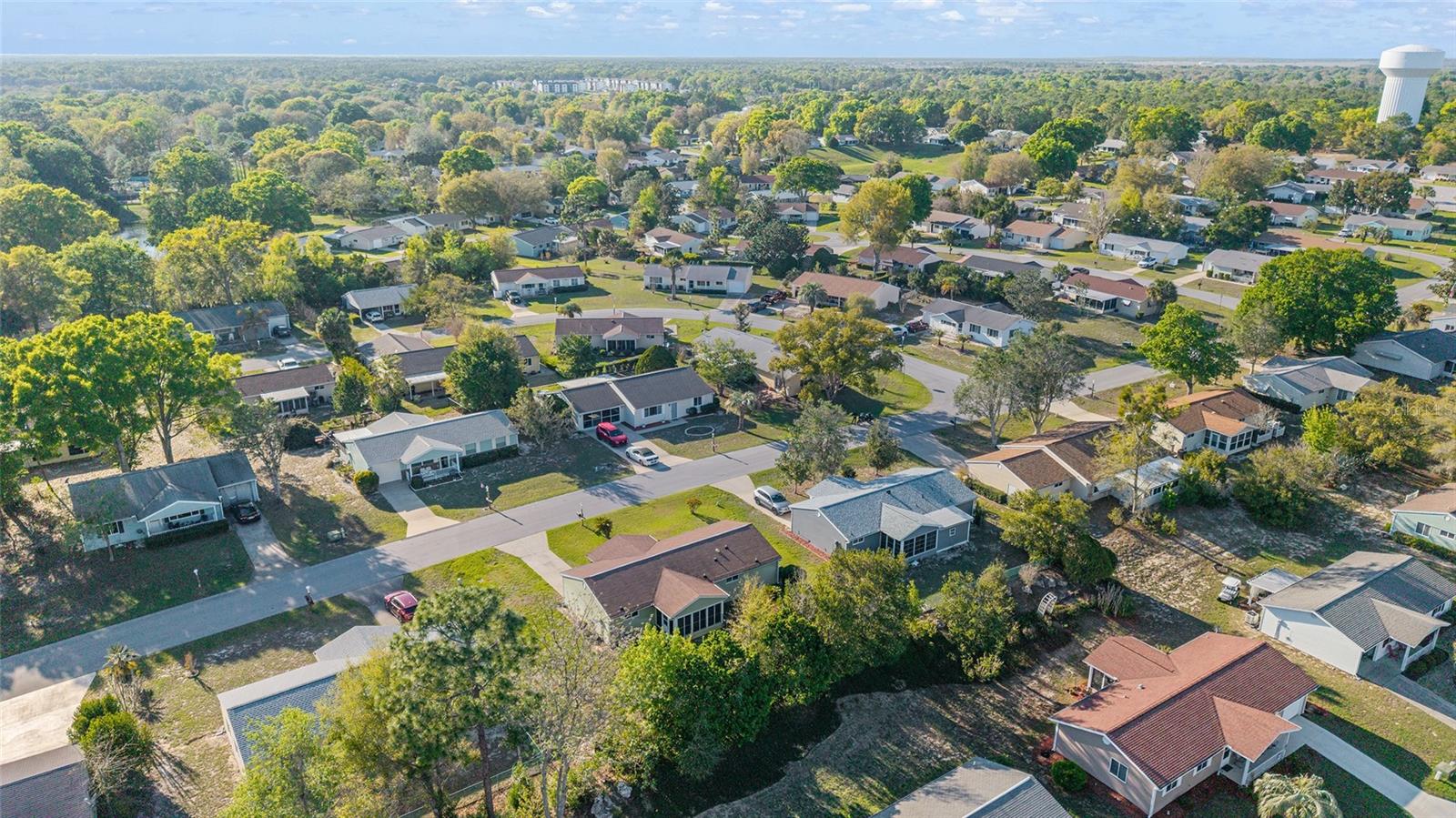 Image 11 of 52 For 10921 86th Ct