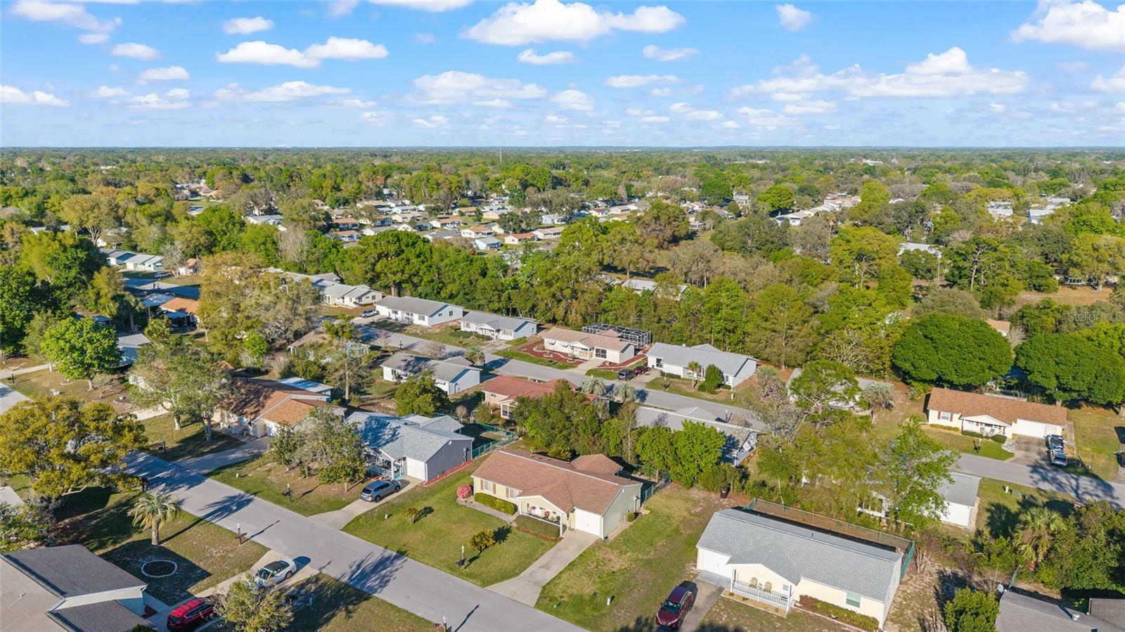 Image 15 of 52 For 10921 86th Ct