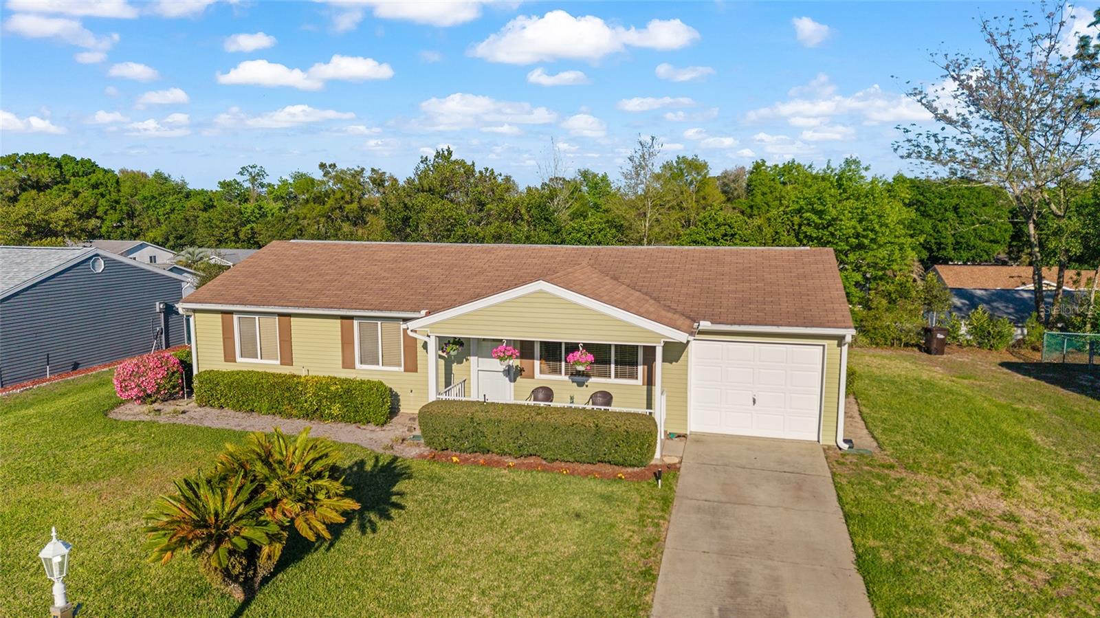 Image 16 of 52 For 10921 86th Ct