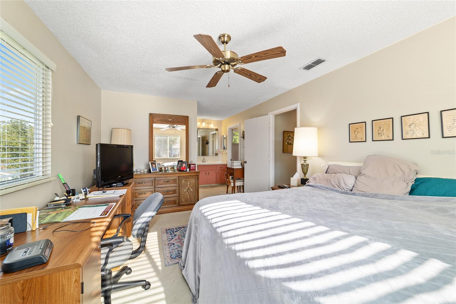 Image 25 of 52 For 10921 86th Ct