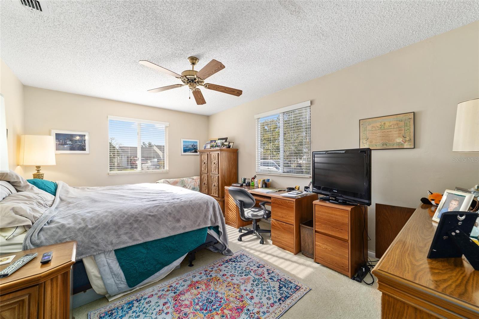 Image 27 of 52 For 10921 86th Ct