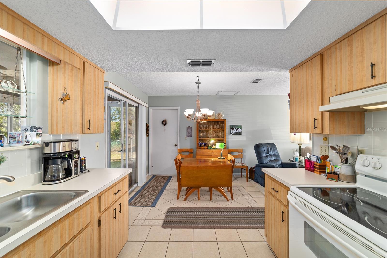 Image 40 of 52 For 10921 86th Ct