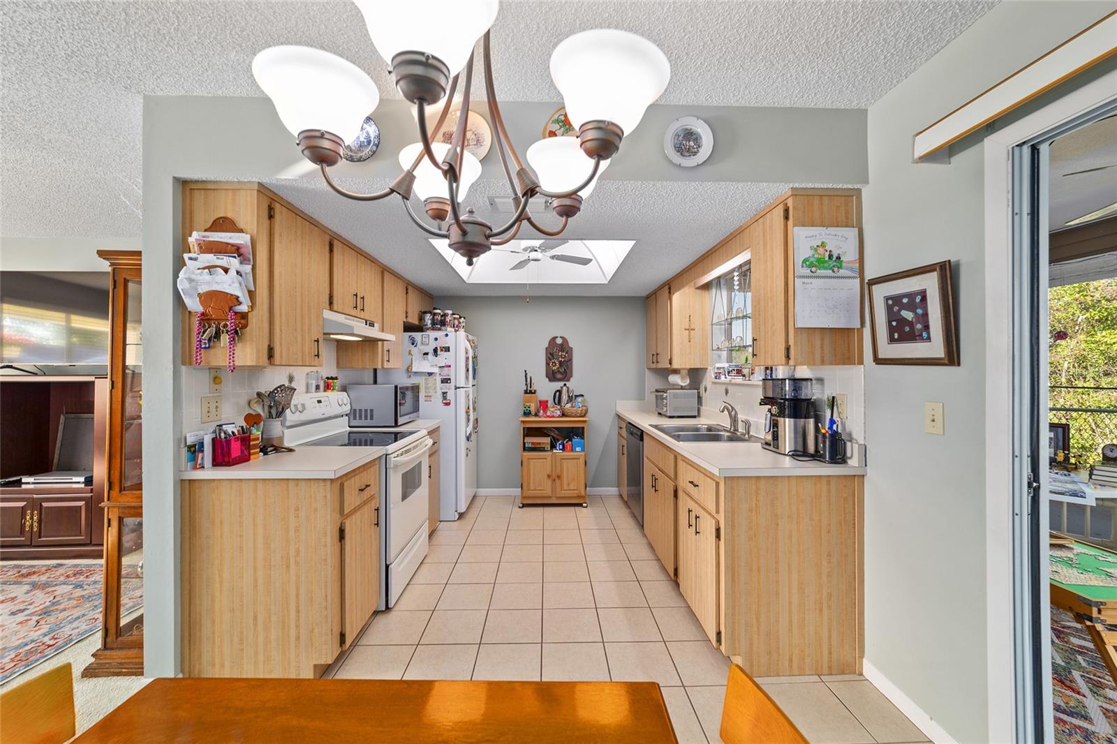 Image 42 of 52 For 10921 86th Ct