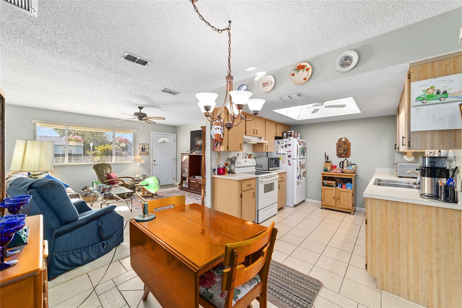 Image 43 of 52 For 10921 86th Ct