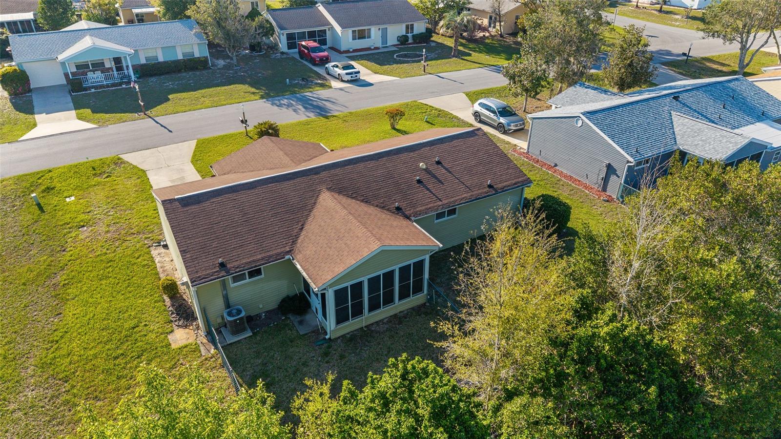 Image 6 of 52 For 10921 86th Ct