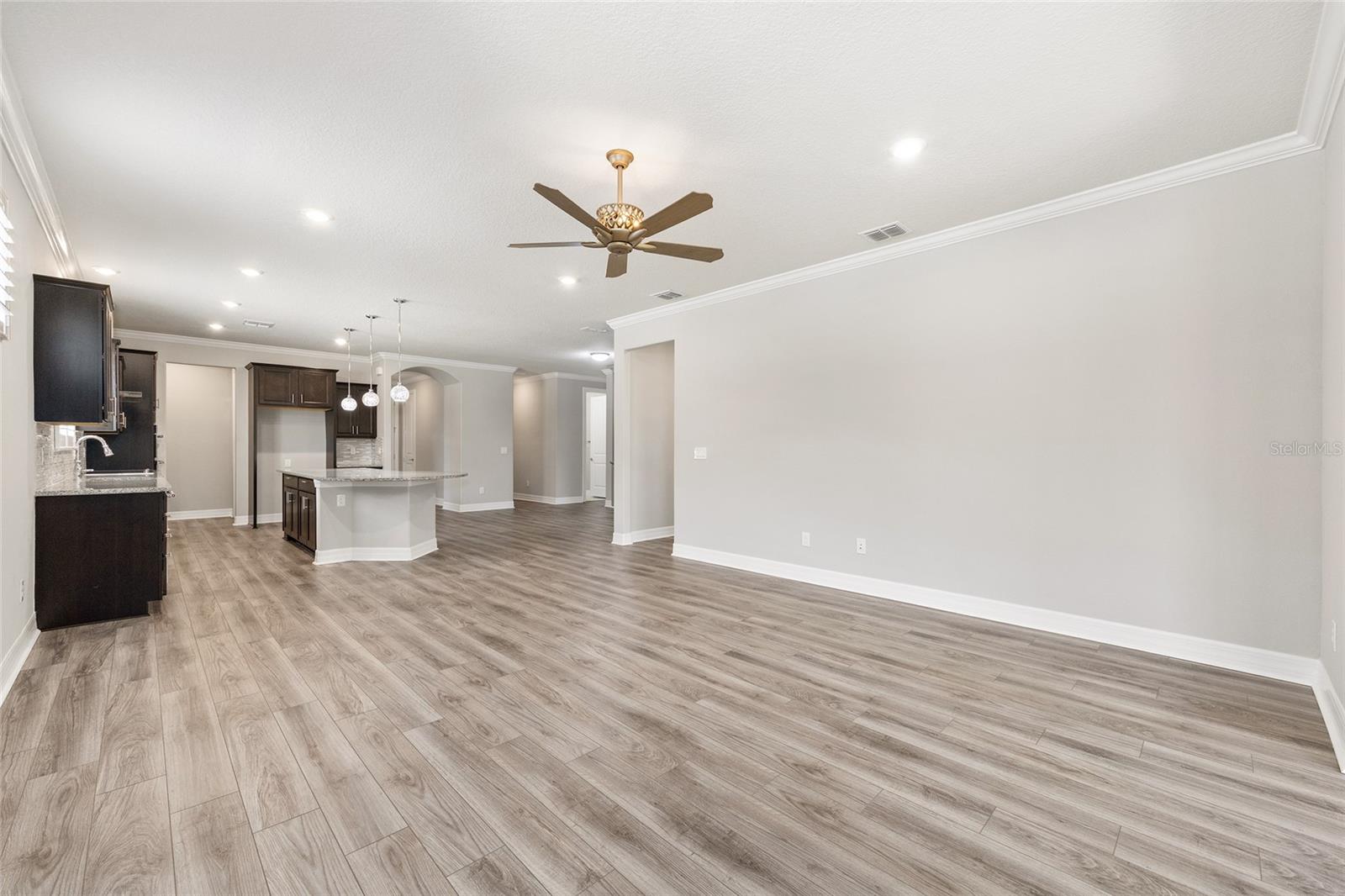 Image 22 of 57 For 6816 95th Circle