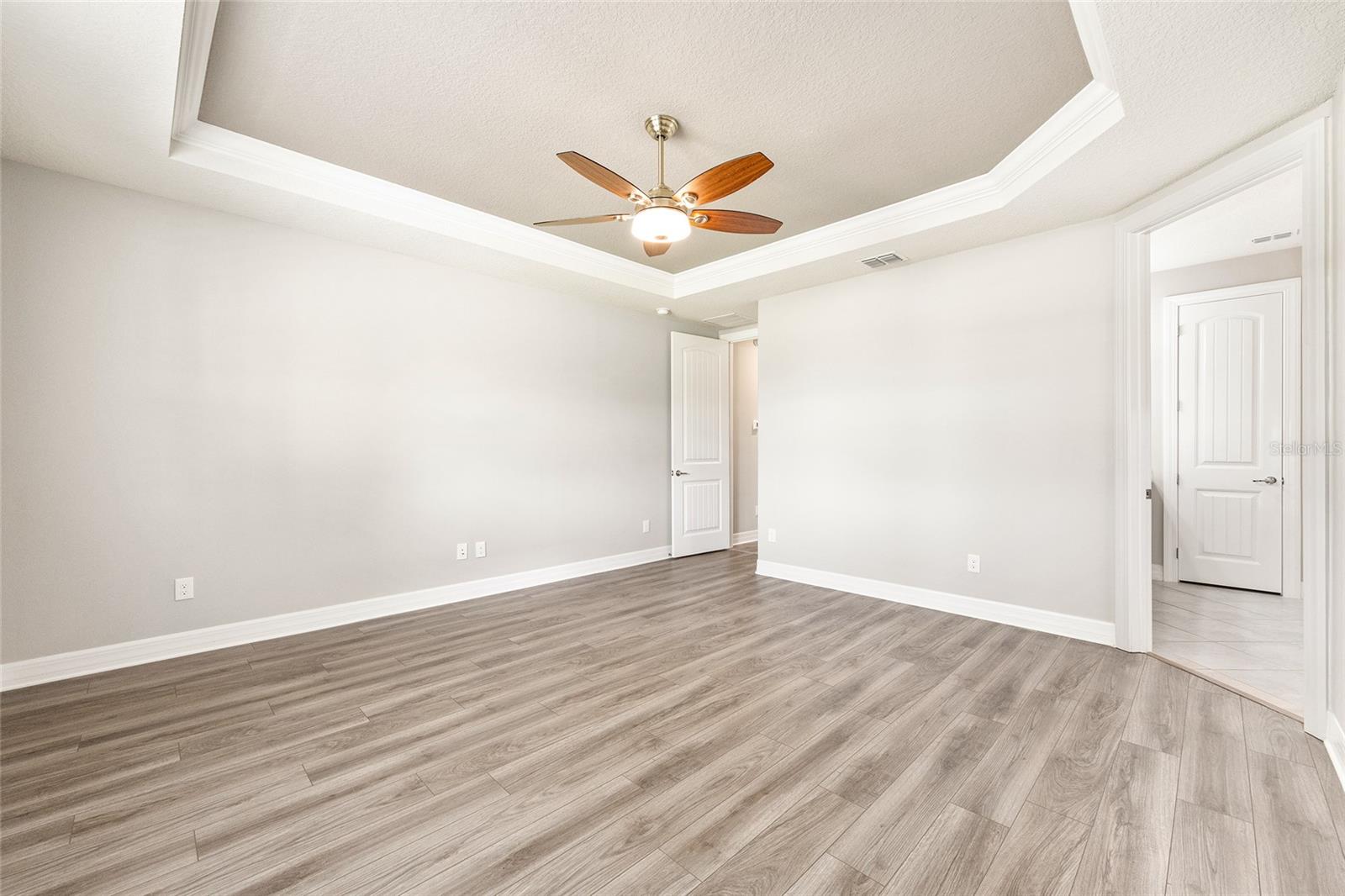 Image 25 of 57 For 6816 95th Circle