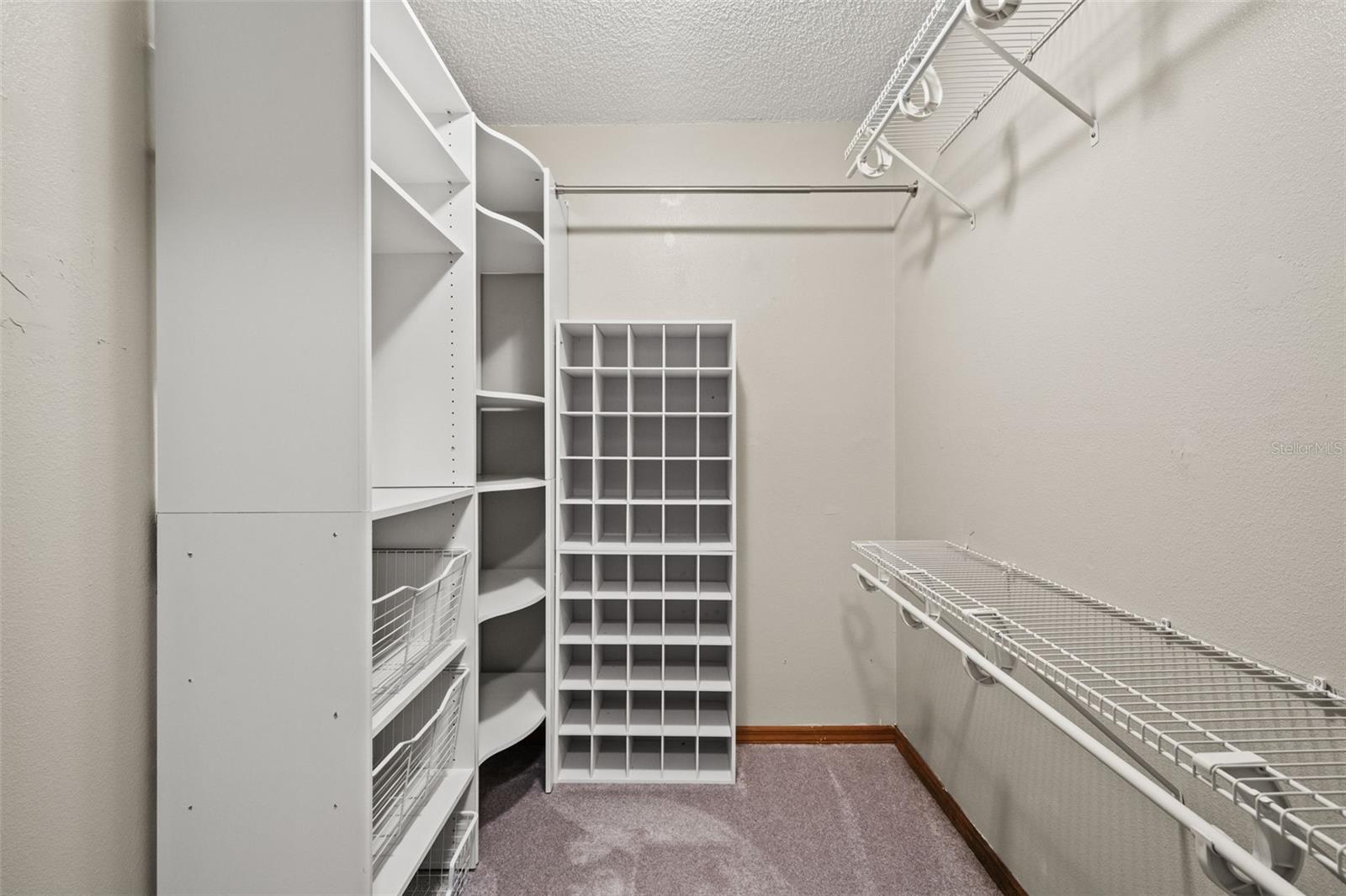 Image 13 of 35 For 13130 Feather Street