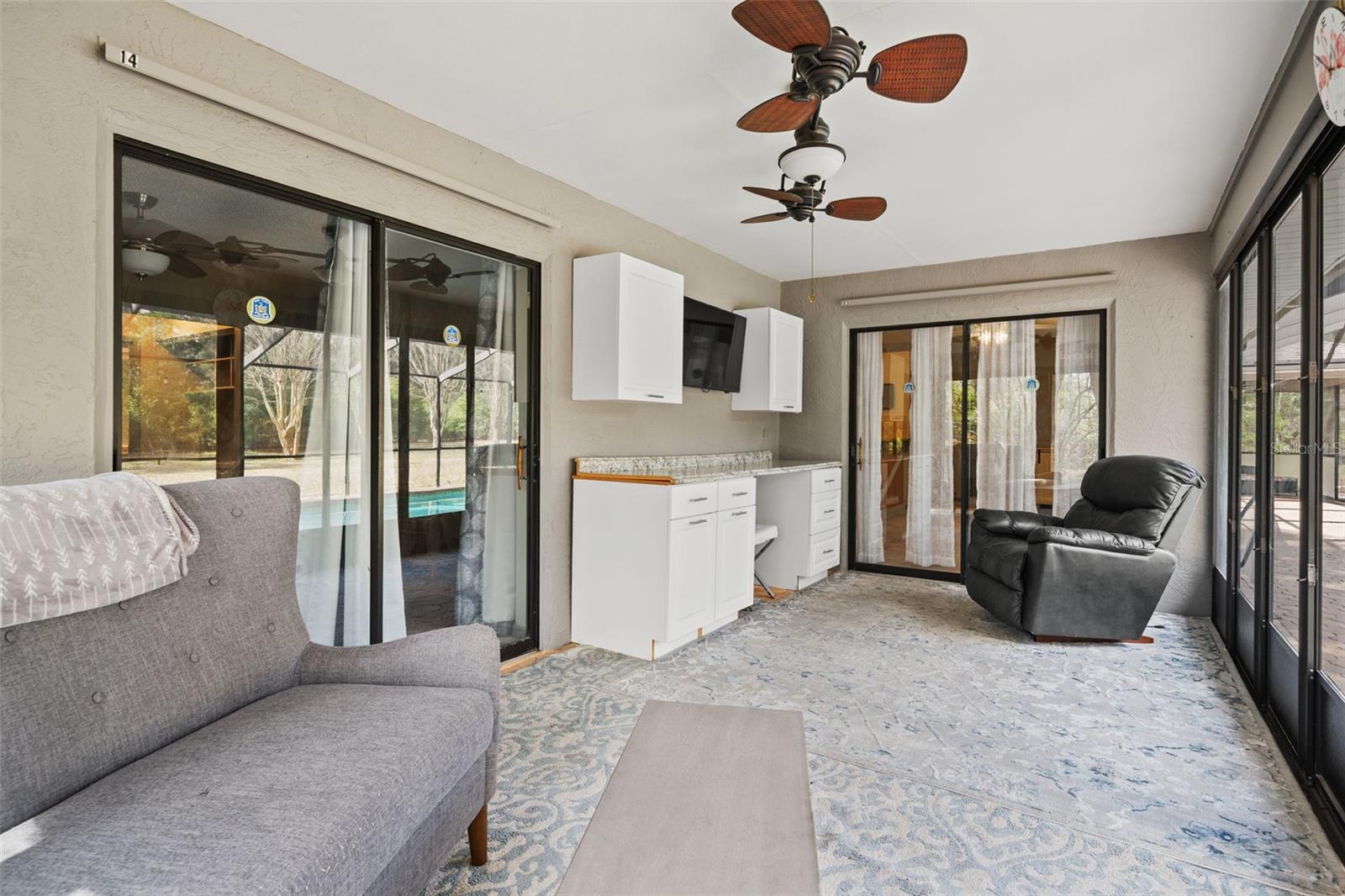 Image 22 of 35 For 13130 Feather Street