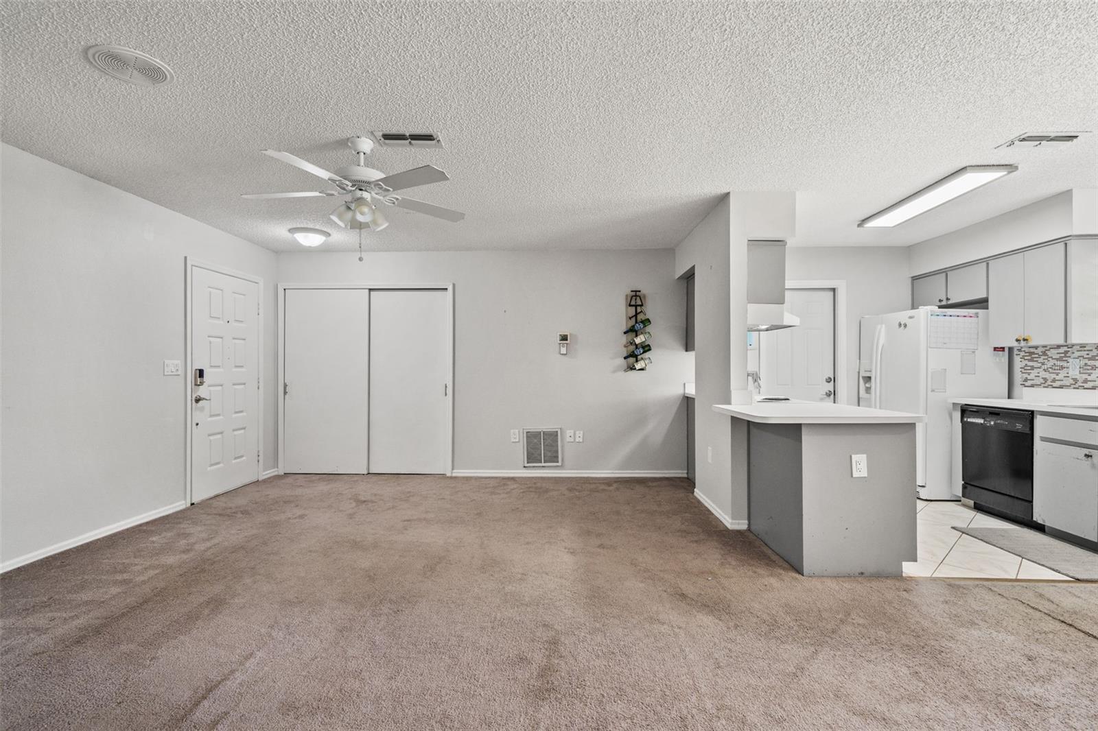 Image 23 of 35 For 13130 Feather Street