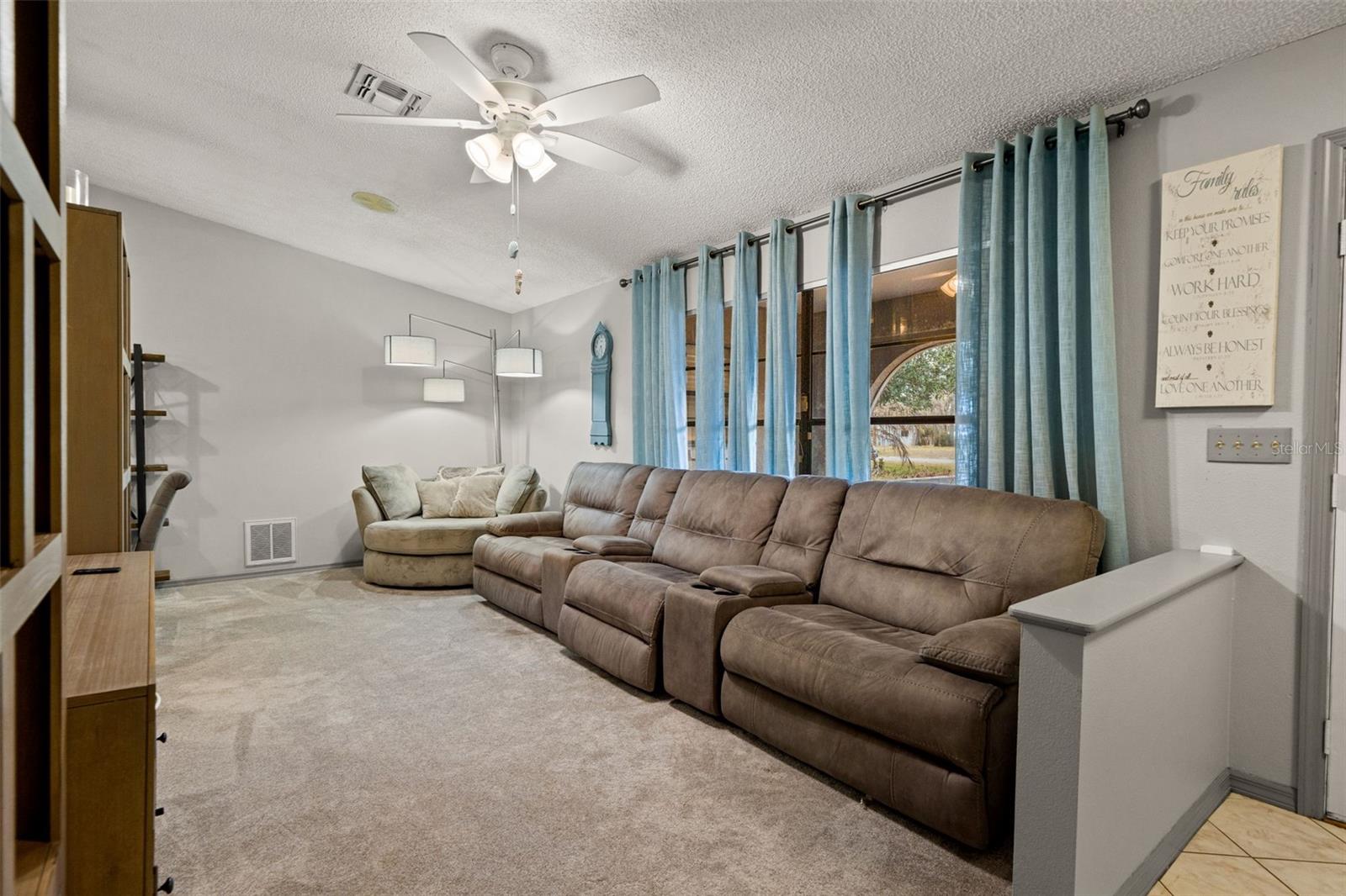 Image 5 of 35 For 13130 Feather Street