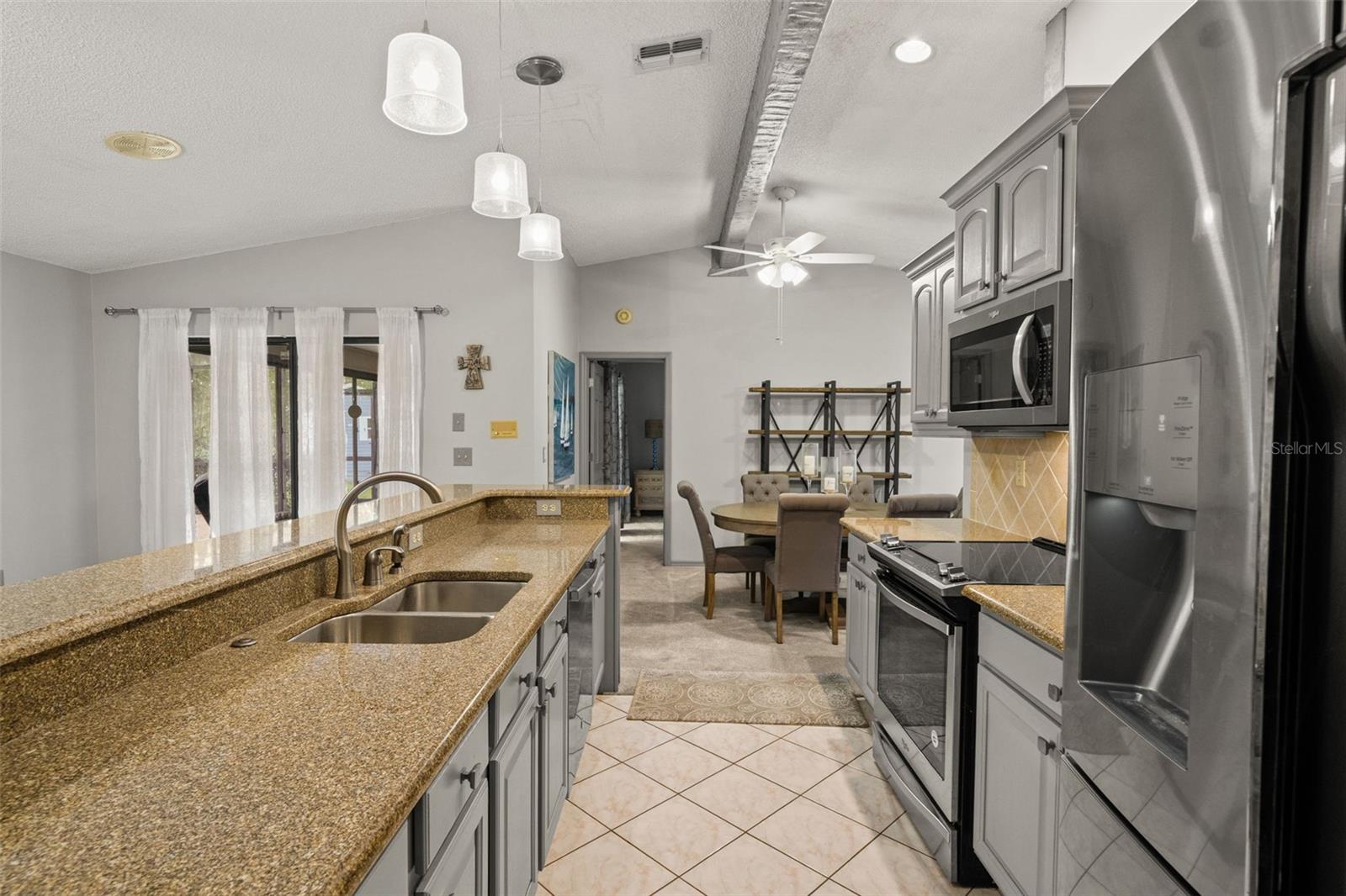 Image 8 of 35 For 13130 Feather Street