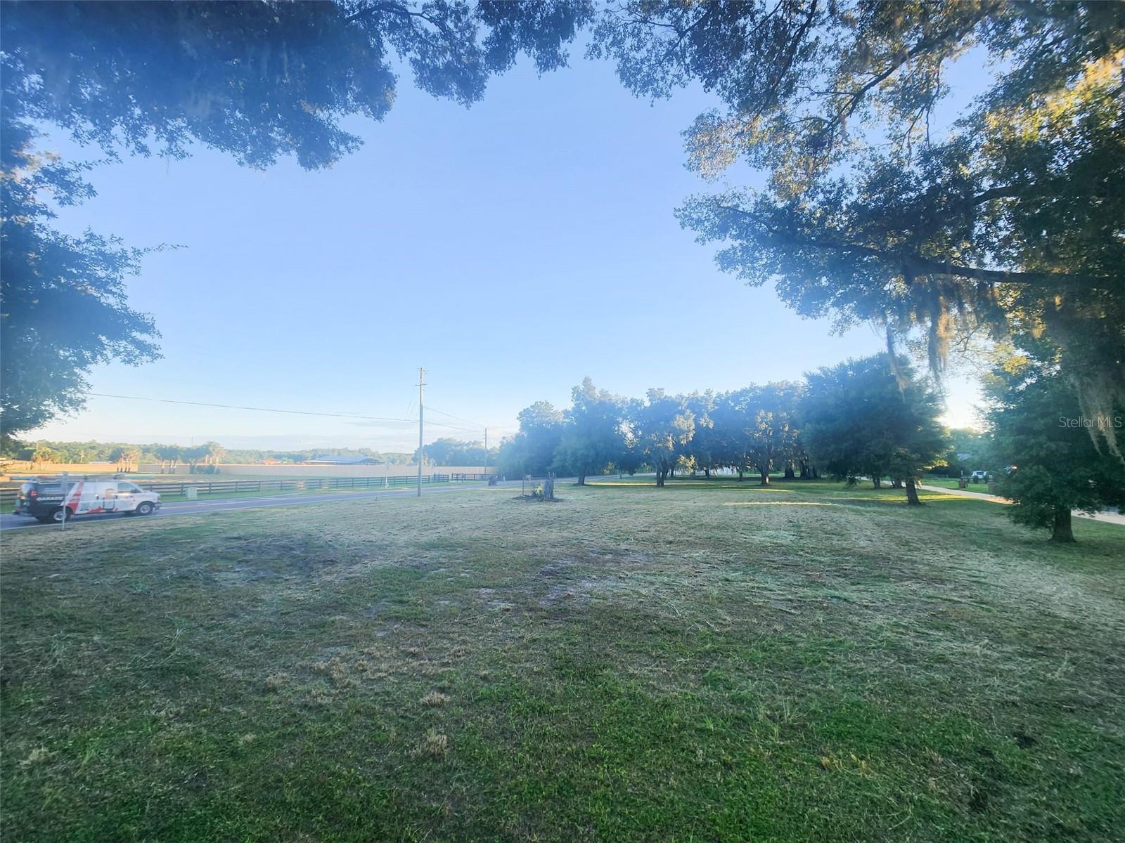 Image 19 of 21 For 00 Lake Daisy Drive