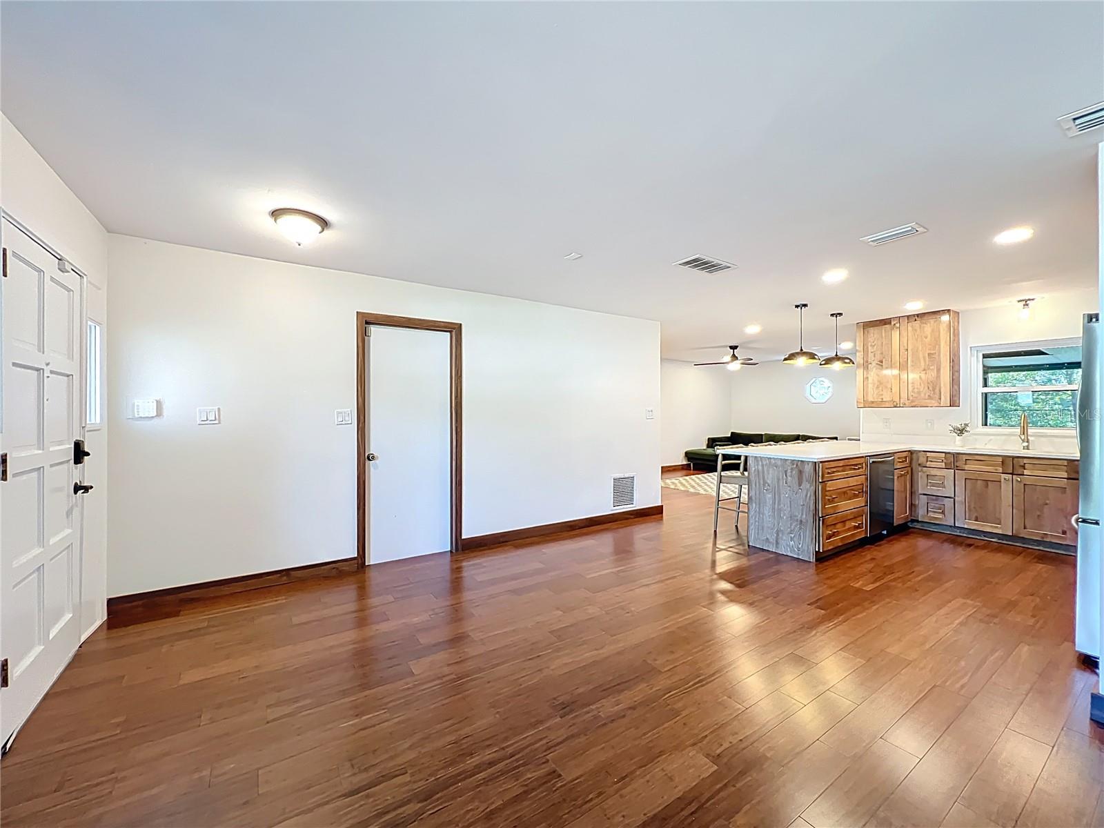 Image 16 of 76 For 7445 Betty Street