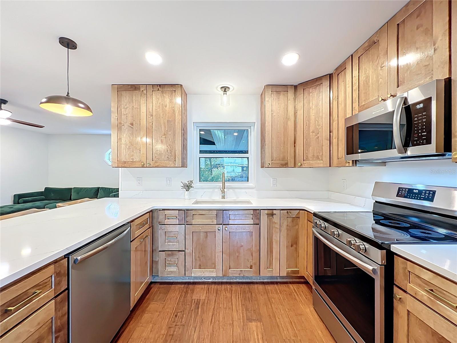 Image 18 of 76 For 7445 Betty Street