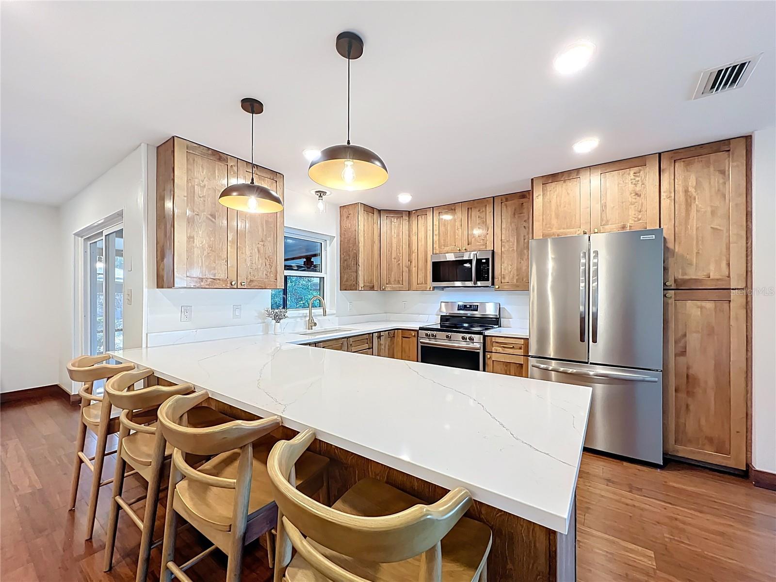 Image 24 of 76 For 7445 Betty Street