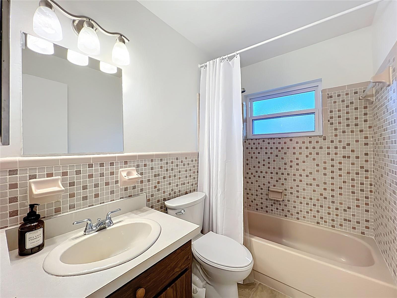 Image 39 of 76 For 7445 Betty Street