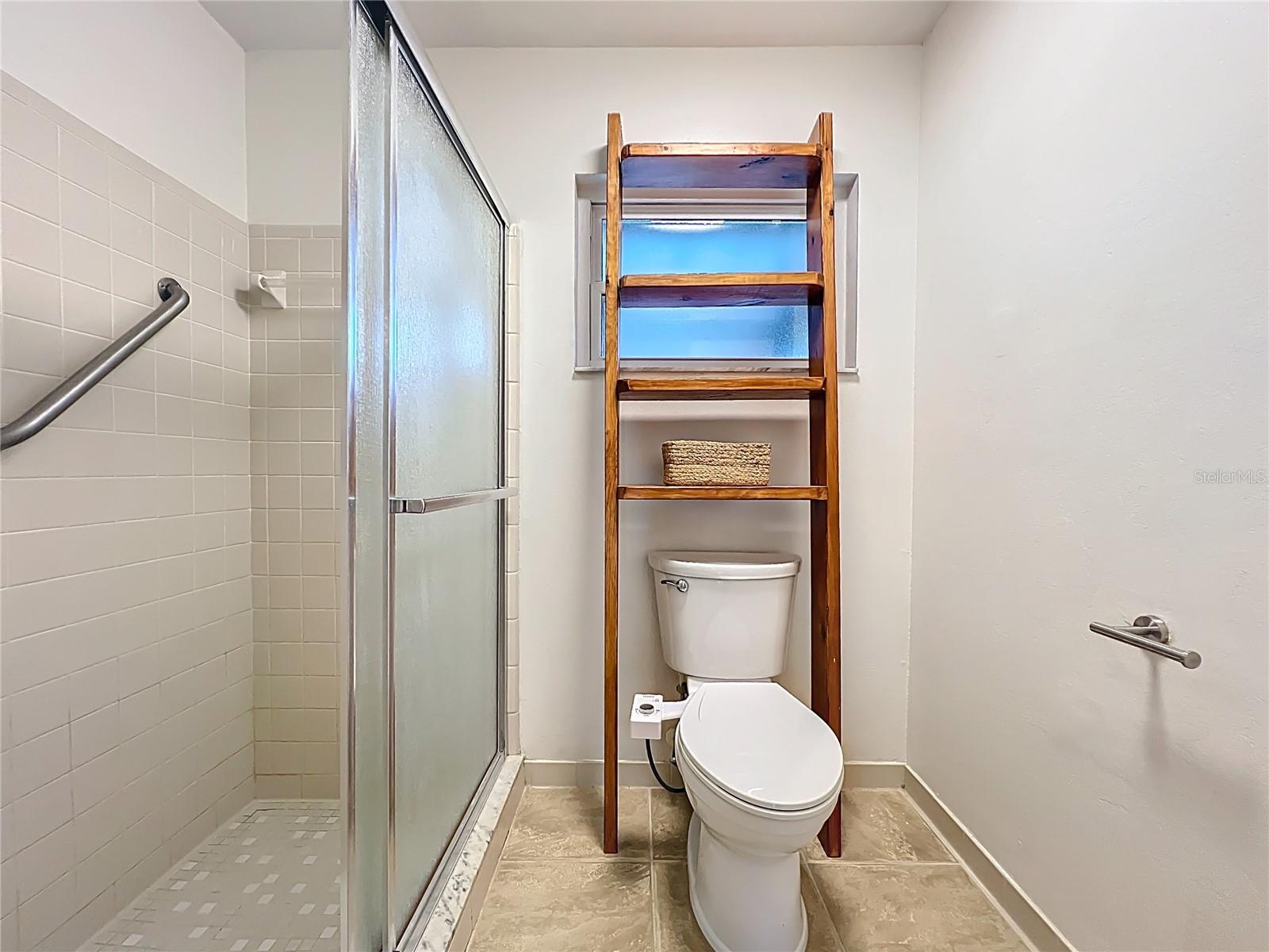 Image 46 of 76 For 7445 Betty Street