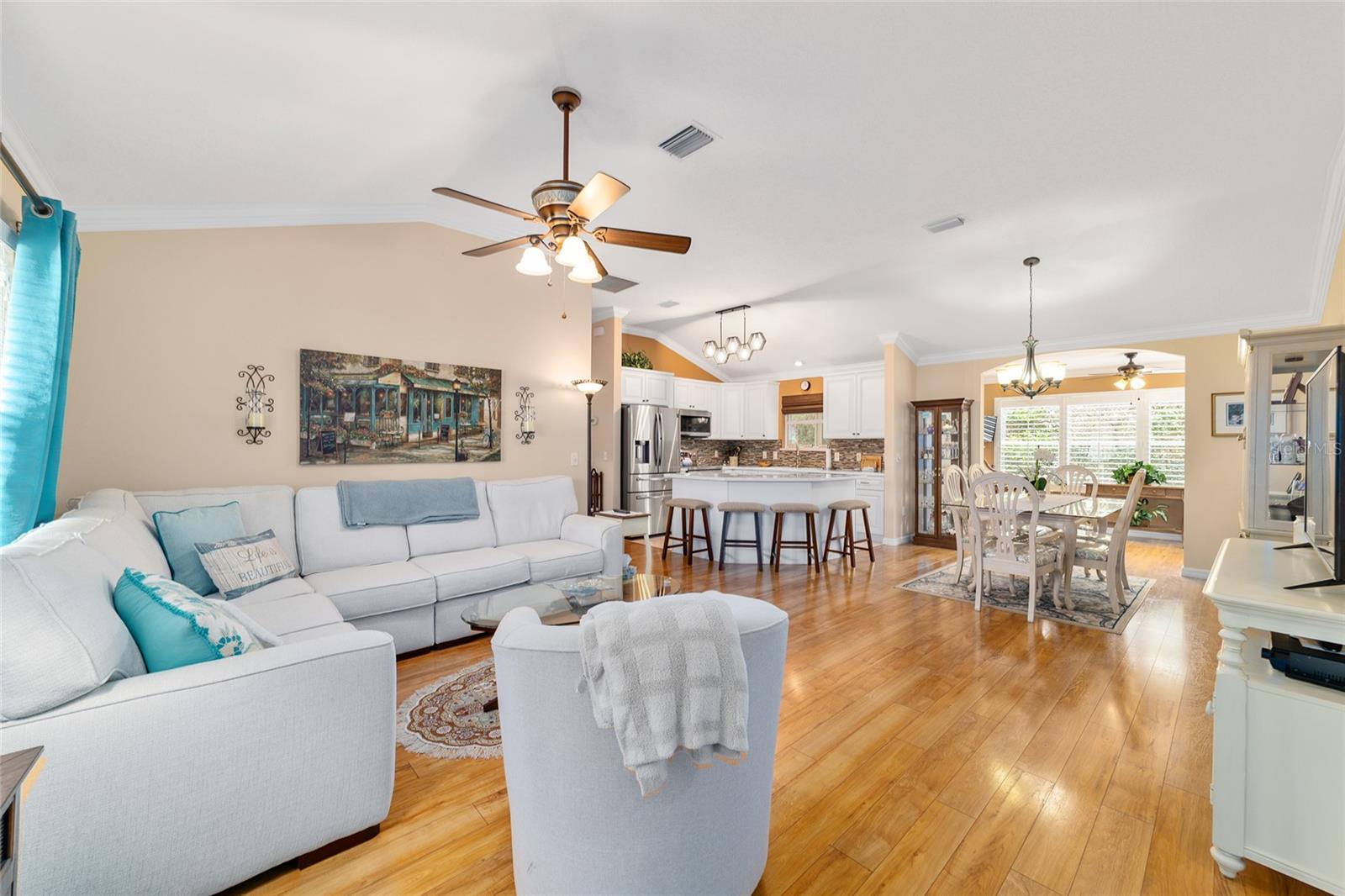 Image 4 of 32 For 1506 La Frontera Court