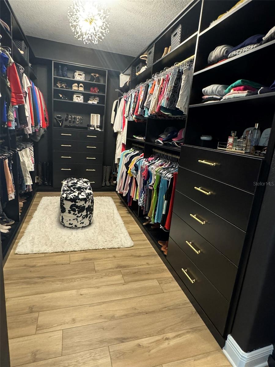 Image 15 of 39 For 9232 85th Place