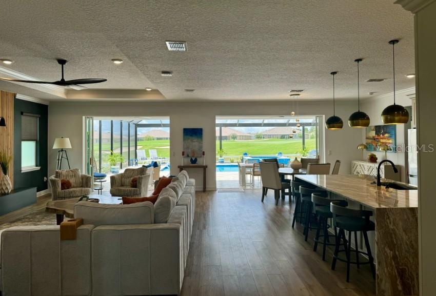 Image 8 of 39 For 9232 85th Place