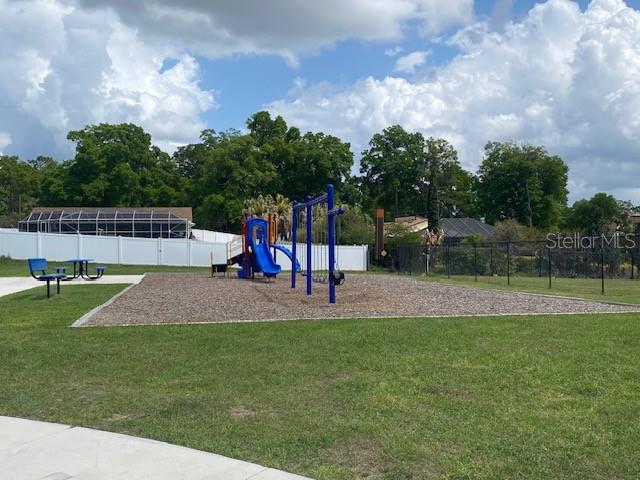 Image 23 of 24 For 11161 69th Terrace