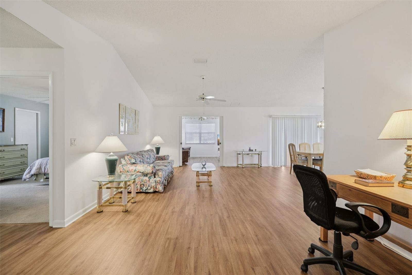 Image 14 of 71 For 1907 Tweed Court