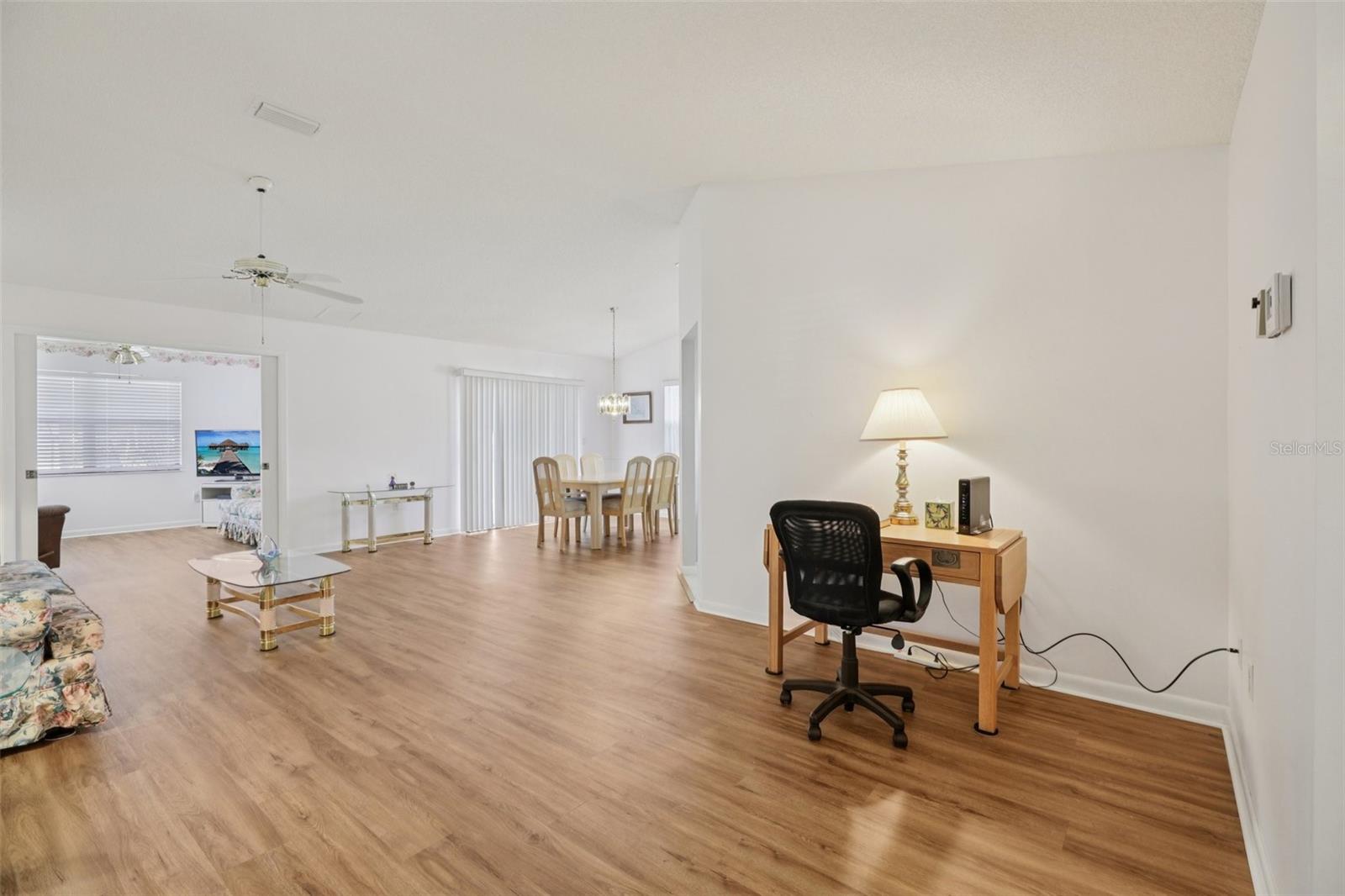 Image 17 of 71 For 1907 Tweed Court