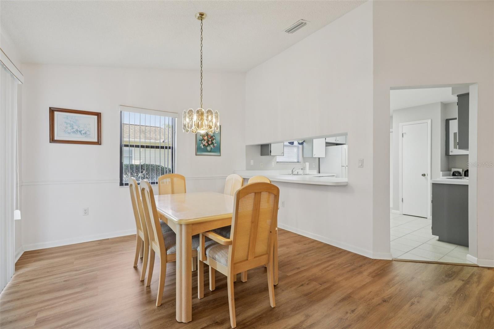 Image 23 of 71 For 1907 Tweed Court