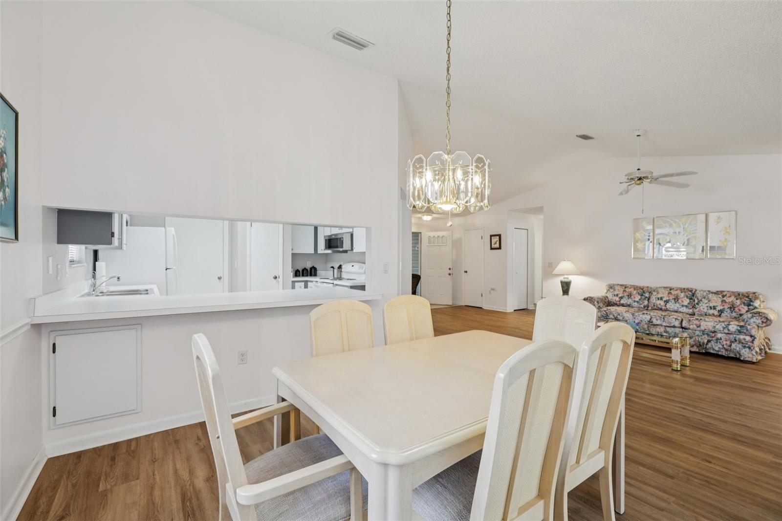 Image 24 of 71 For 1907 Tweed Court