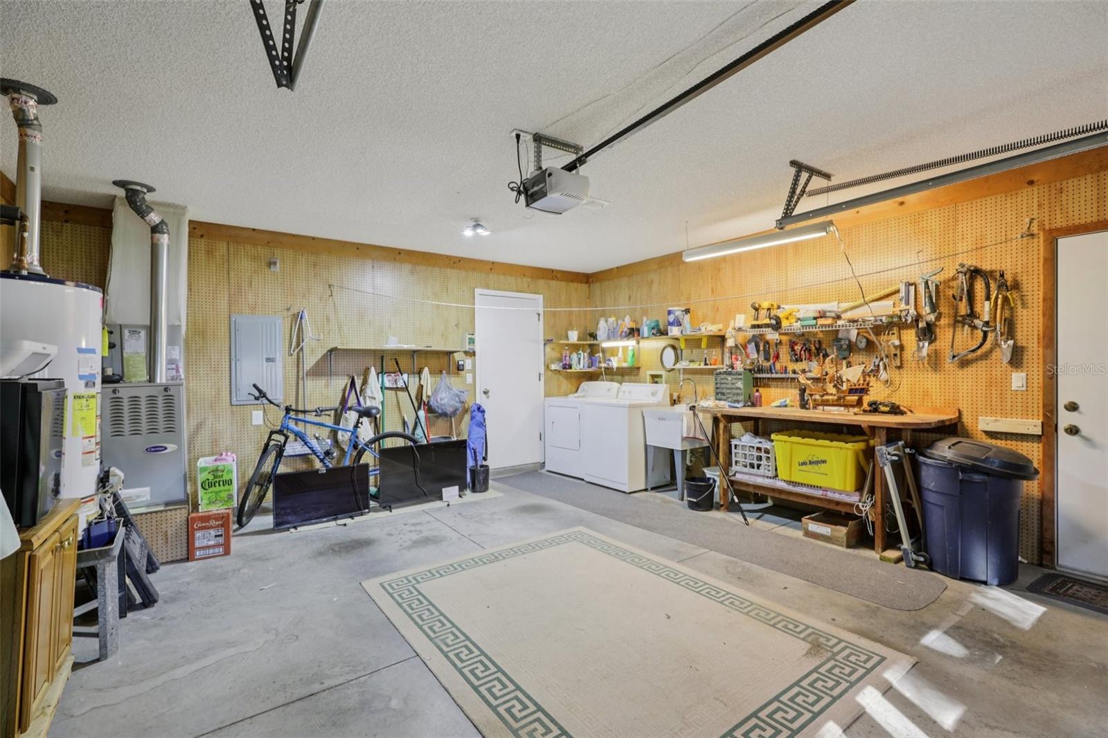 Image 39 of 71 For 1907 Tweed Court