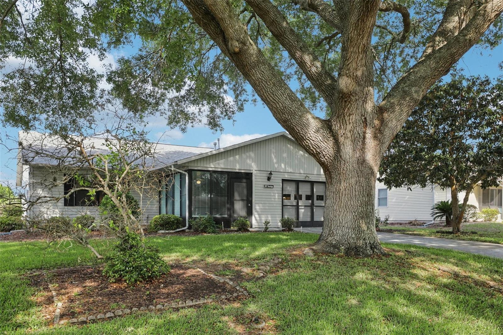 Image 6 of 71 For 1907 Tweed Court