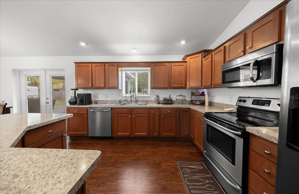 Image 12 of 35 For 15675 89th Terrace