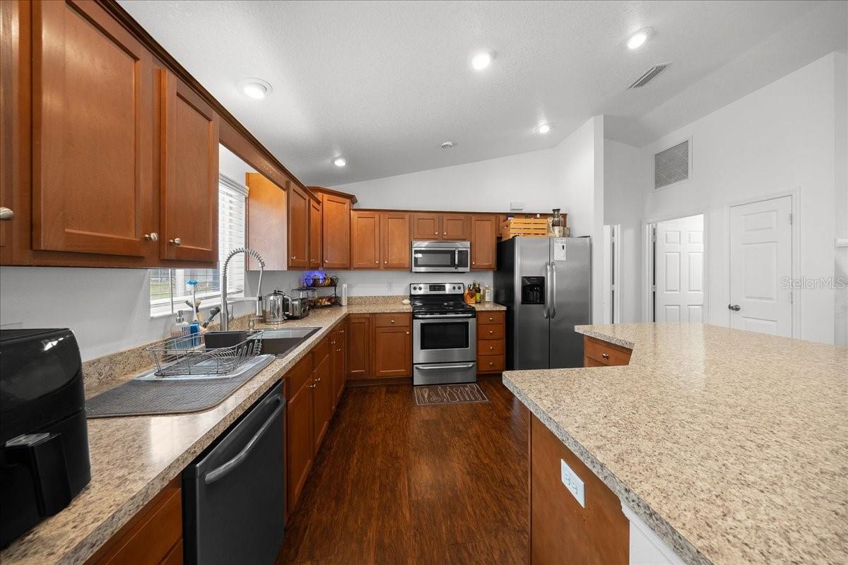 Image 14 of 35 For 15675 89th Terrace