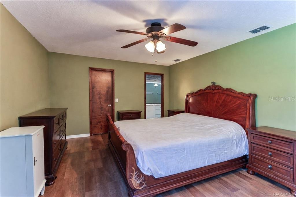 Image 16 of 35 For 540 Liberty Street