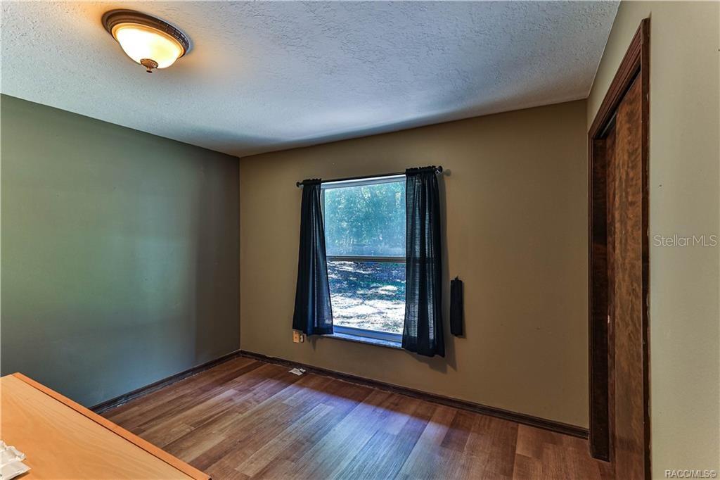 Image 24 of 35 For 540 Liberty Street