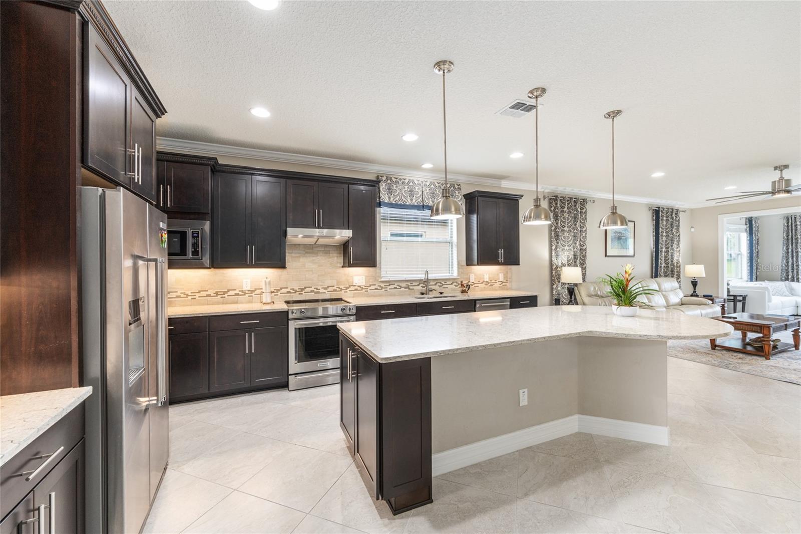 Image 14 of 58 For 6824 95th Circle