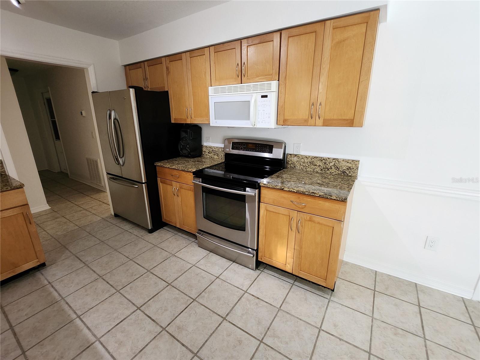 Image 10 of 32 For 9 Teak Way Drive